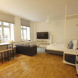 Nuvoom Workation, Highspeed Internet, Zentral In Der Dresdner Innenstadt Apartment Dresden